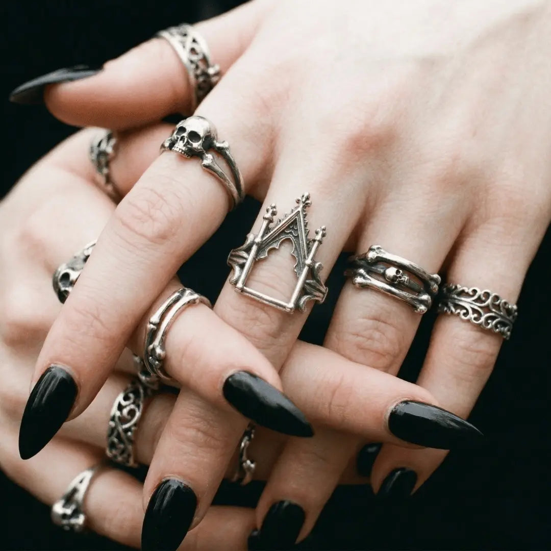 Vesper - Gothic Arch Window Ring